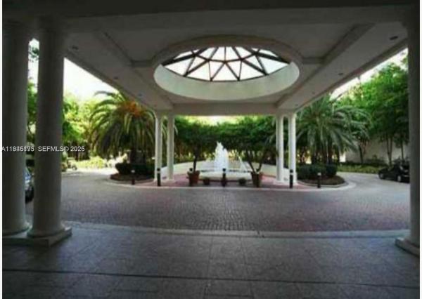 3000 Island Boulevard, 3000 Island Blvd #325, Aventura, Florida 33160, image 2