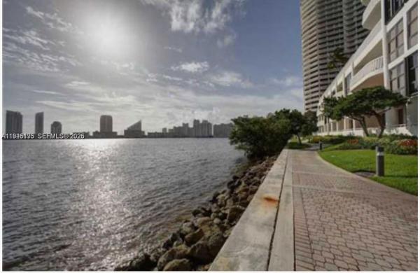 3000 Island Boulevard, 3000 Island Blvd #325, Aventura, Florida 33160, image 3