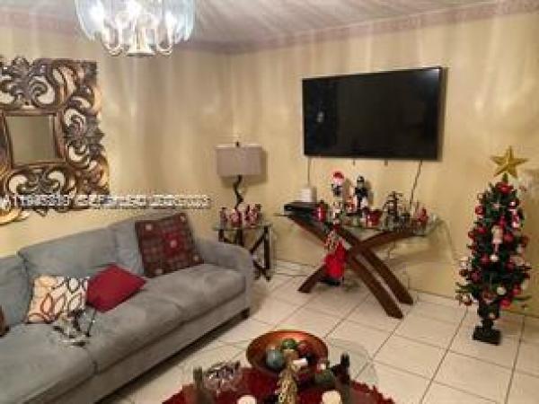 New Hampton At Century Village, 13450 SW 3rd St #405D, Pembroke Pines, Florida 33027, image 2