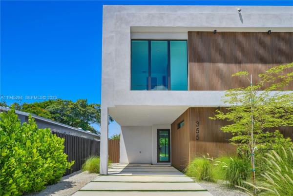 355 NW 50th St, Miami, Florida 33127, image 2
