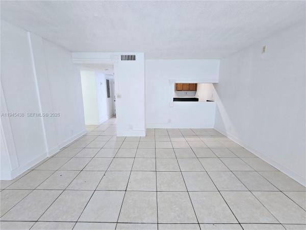 Presidential Golfview, 1850 N Congress Ave #311, West Palm Beach, Florida 33401, image 2