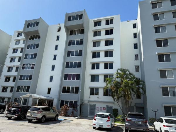 Dadeland Place, 9001 SW 77th Ave #C204, Kendall, Florida 33156, image 1