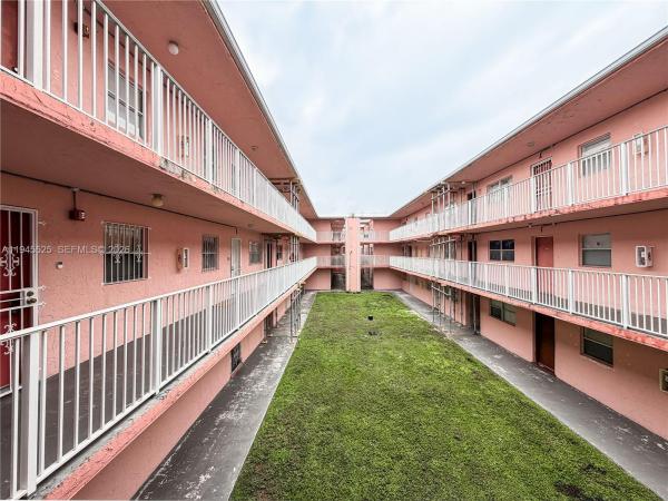 19761 SW 114th Ave #338, Unincorporated Dade County, Florida 33157, image 1