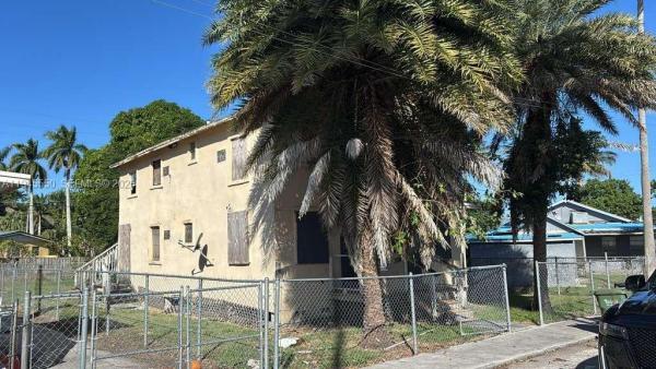 263 Carissa Dr, Pahokee, Florida 33476, image 2