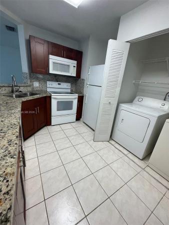Summer Lake At Three Lakes, 3457 NW 44th St #104, Oakland Park, Florida 33309, image 3