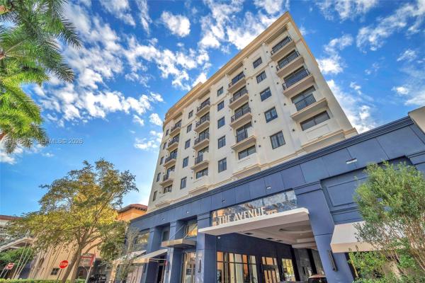 The Avenue Coral Gables, 351 San Lorenzo Ave, Coral Gables, Florida 33146, image 1