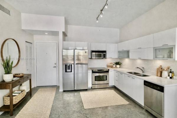 The Loft 2, 133 NE 2nd Ave #2611, Miami, Florida 33132, image 2
