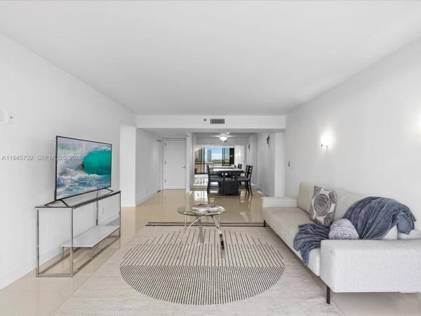 1000 Island Boulevard, 1000 W Island Blvd #612, Aventura, Florida 33160, image 3