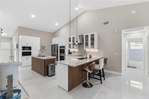 Boca Greens Country Club, 19648 Back Nine Dr, Boca Raton, Florida 33498, image 1