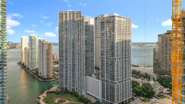 Icon Brickell Tower 1, 475 Brickell Ave #4215, Miami, Florida 33131, image 1