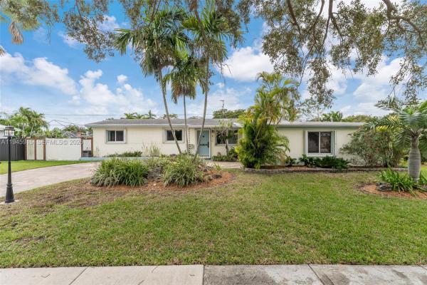 Whispering Pines Estates, 8760 SW 191st St, Cutler Bay, Florida 33157, image 1