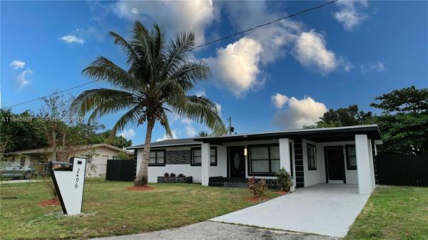 Last Chance Village, 2496 SW 8th St, Fort Lauderdale, Florida 33312, image 1
