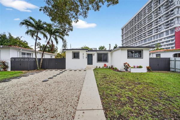 South Bay Estates, 2731 SW 29th Ave, Miami, Florida 33133, image 1