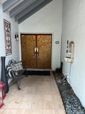 Woodbridge At Pembroke Lakes, 10140 NW 21st Ct, Pembroke Pines, Florida 33026, image 2