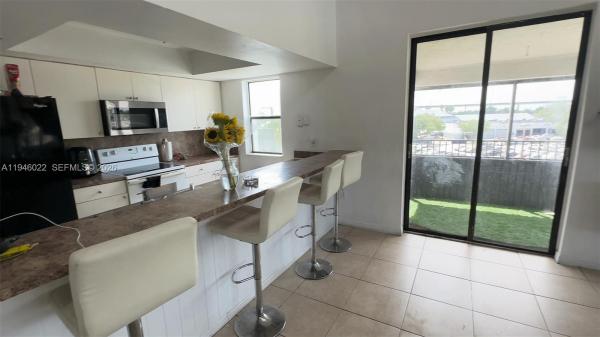 Parkway Grove, 16220 NW 2nd Ave #513, Golden Glades, Florida 33169, image 1