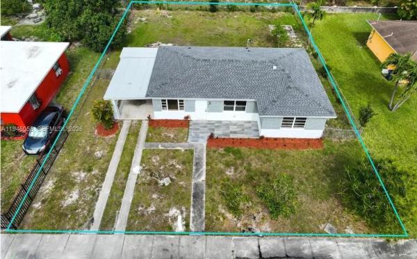 Highview Gardens, 911 NW 142nd St, Golden Glades, Florida 33168, image 2