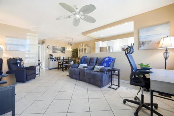 Romont Gardens Andover, 52 NE 204th St #6, Miami Gardens, Florida 33179, image 2