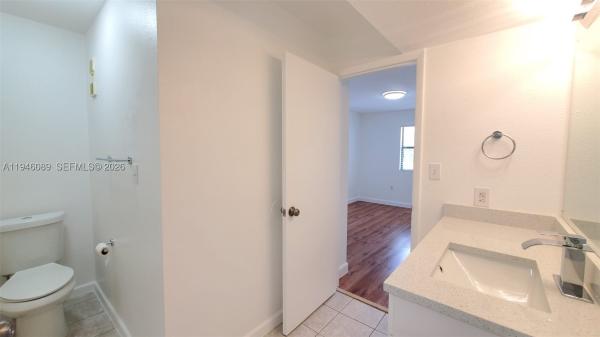 Biscayne Beach Club, 10500 SW 155th Ct #1022, The Hammocks, Florida 33196, image 2