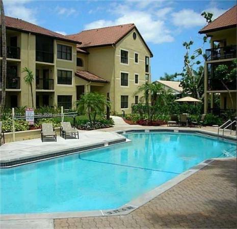 Palm-Aire Gardens, Pompano Beach, Florida 33069, image 1