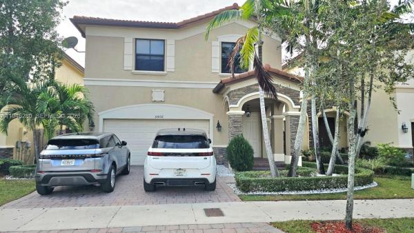 Isles At Grand Bay, 10032 NW 87th Ter, Doral, Florida 33178, image 1