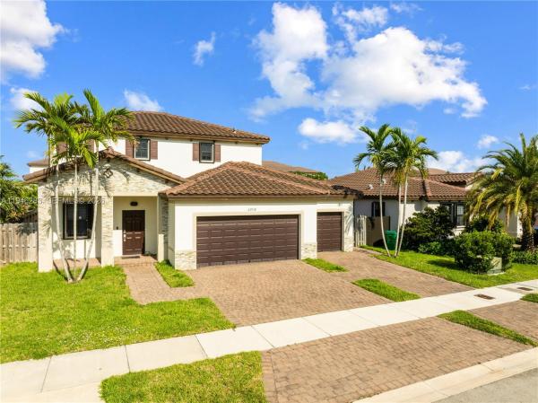 22938 SW 128th Pl, Unincorporated Dade County, Florida 33170, image 1