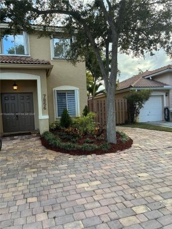 Spanish Lakes, 7856 NW 194th St, Hialeah, Florida 33015, image 2