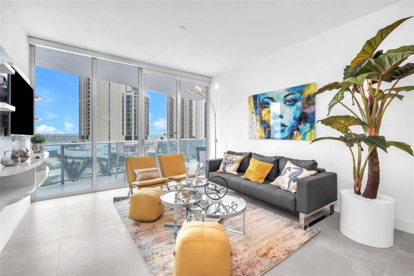 Aurora, 17550 Collins Ave #504, Sunny Isles Beach, Florida 33160, image 2