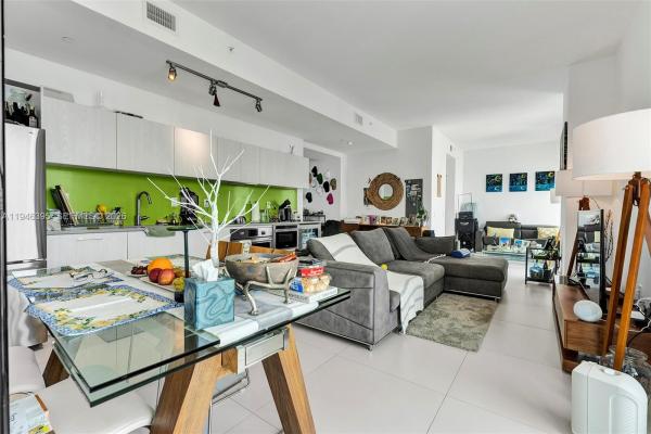 Paraiso Bayviews, 501 NE 31st St #PH-4305, Miami, Florida 33137, image 1