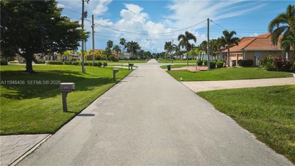 4724 SW 23rd Ave, Cape Coral, Florida 33914, image 3