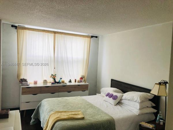 Greynolds Park Club, 17890 W Dixie Hwy #302, Ojus, Florida 33160, image 1