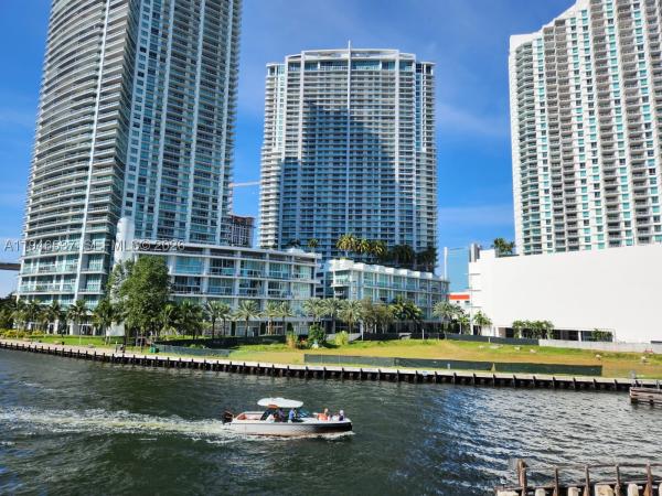 The Ivy At Riverfront, 90 SW 3rd St #3706, Miami, Florida 33130, image 3