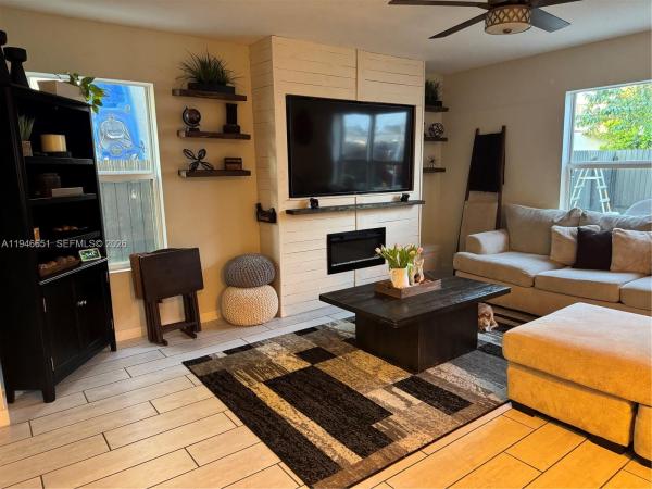 Royal Homes West, 531 NE 6th Pl, Florida City, Florida 33034, image 1