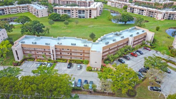 Sunrise Lakes 4, 2941 N Nob Hill Rd #208, Sunrise, Florida 33322, image 1