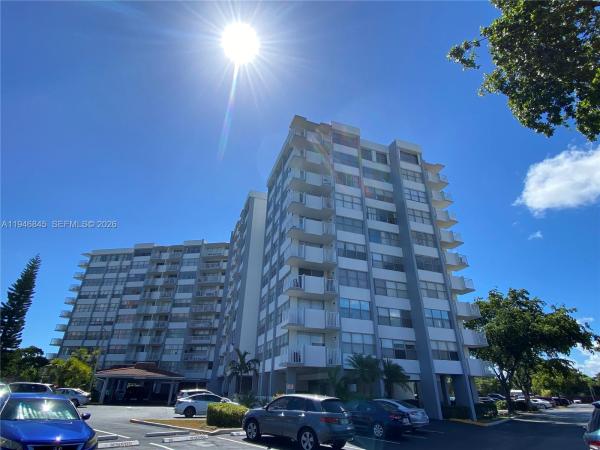 Wilshire, 1200 NE Miami Gardens Dr #1020W, Ojus, Florida 33179, image 1