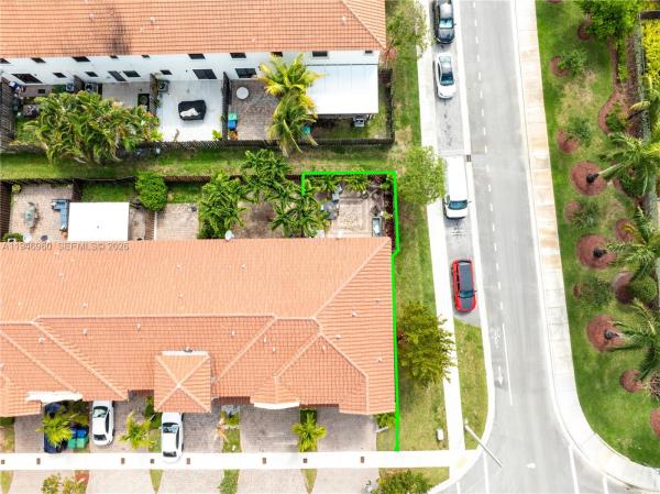 Venetian Parc, 17473 SW 153rd Path, Richmond West, Florida 33187, image 2