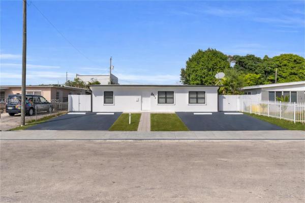 Sun Tan Village, 841 E 15th Pl, Hialeah, Florida 33010, image 1