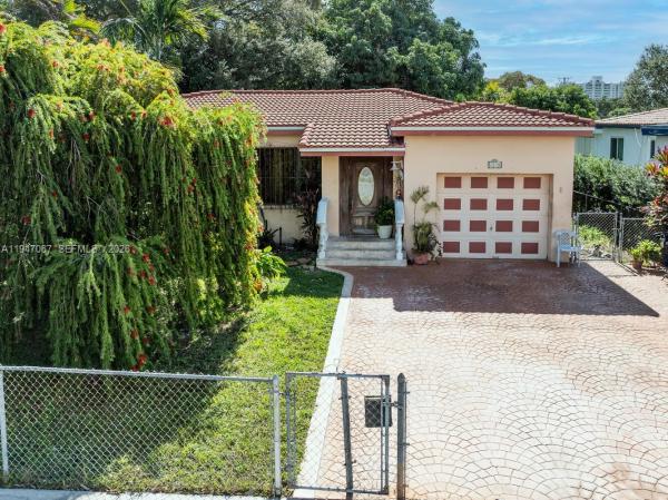 Parkdale, 2830 SW 17th St, Miami, Florida 33145, image 1