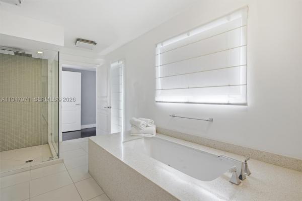 The Carlyle Deco Hotel, 1250 Ocean Dr #PH-1, Miami Beach, Florida 33139, image 2