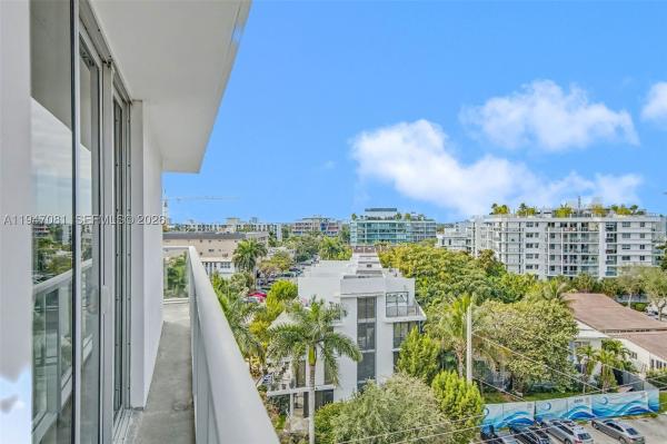 Harbour Park, 9901 E Bay Harbor Dr #803, Bay Harbor Islands, Florida 33154, image 2