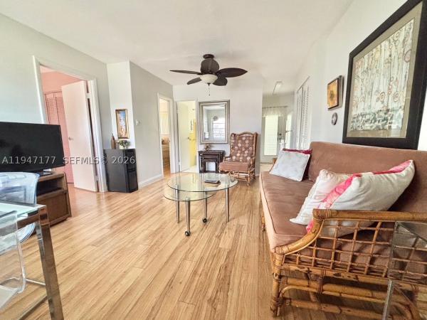 Cliff Lake Villas, 1125 SE 14th Pl #21C, Fort Lauderdale, Florida 33316, image 2