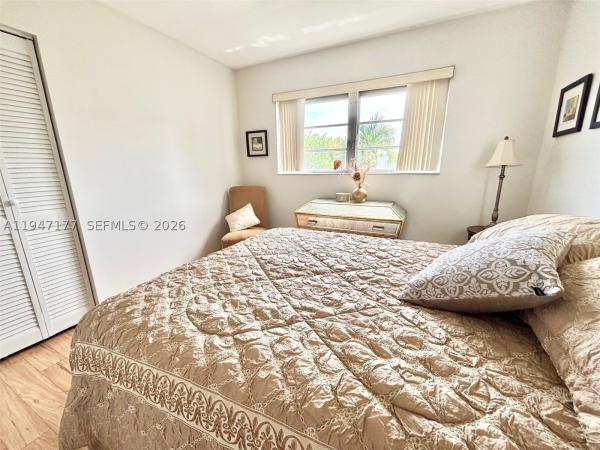 Cliff Lake Villas, 1125 SE 14th Pl #21C, Fort Lauderdale, Florida 33316, image 3