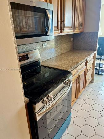 Winston Towers 200, 251 174th St #1714, Sunny Isles Beach, Florida 33160, image 1