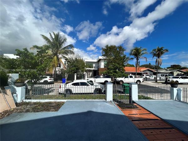 Westmoreland, 1352 SW 16th St, Miami, Florida 33145, image 2