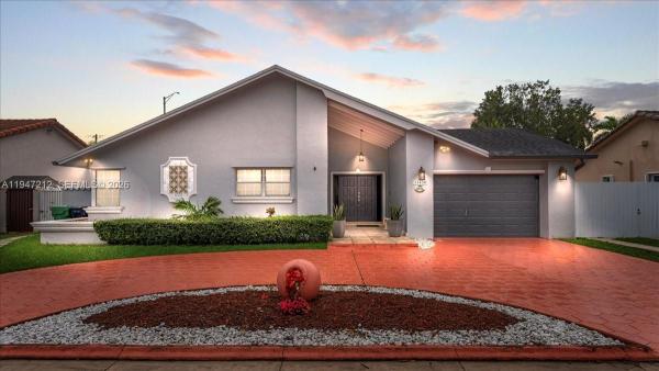 13430 SW 25th St, Unincorporated Dade County, Florida 33175, image 1