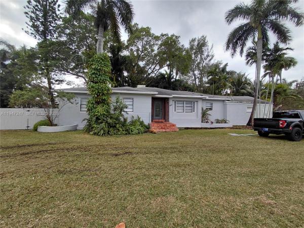 East Shore Crest, 1050 NE 82nd St, Miami, Florida 33138, image 1