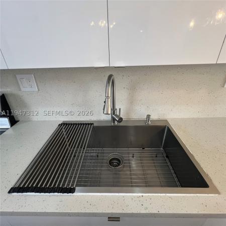 Visions At Fountainbleau Park 2, 8425 NW 8th St #406, Fountainebleau, Florida 33126, image 3