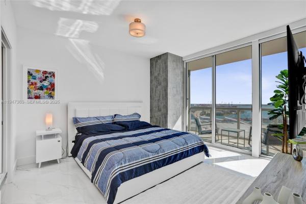 MarinaBlue, 888 Biscayne Blvd #2404, Miami, Florida 33132, image 1