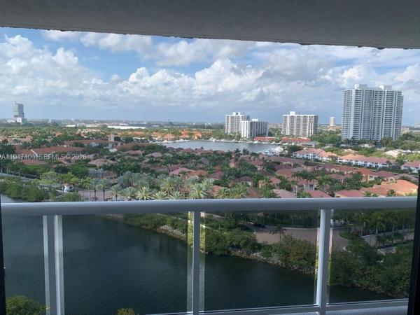 Waterview 1, 20505 E Country Club Dr #1631, Aventura, Florida 33180, image 2