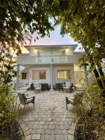 Altos Del Mar, 8036 Harding Ave, Miami Beach, Florida 33141, image 1