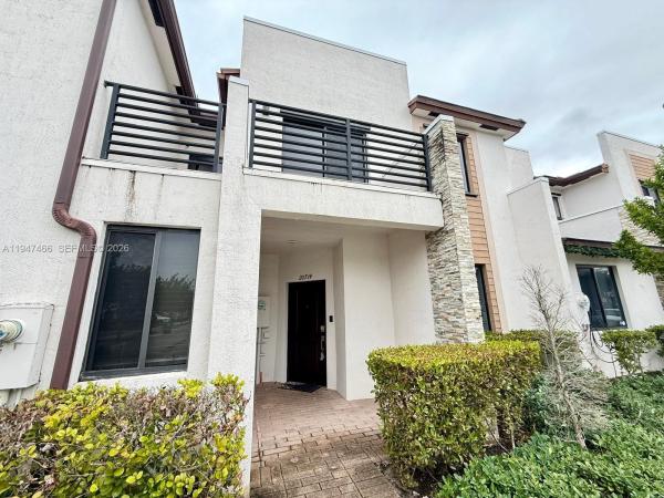 20714 NE 5th Ct, Unincorporated Dade County, Florida 33179, image 1